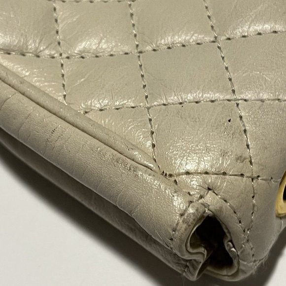 Vintage Cream Quilted Genuine Leather Clutch Purse Hong Kong Missing Strap - Picture 13 of 16